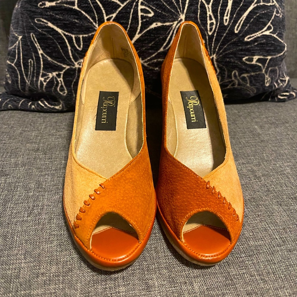 Potpourri suede shoes, Women Size 8.5